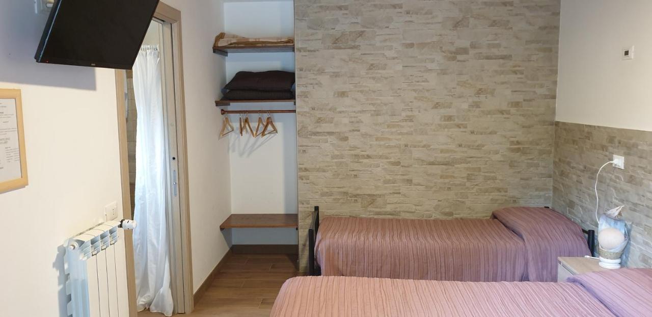 Agriturismo Il Casale Pica Posta Екстер'єр фото